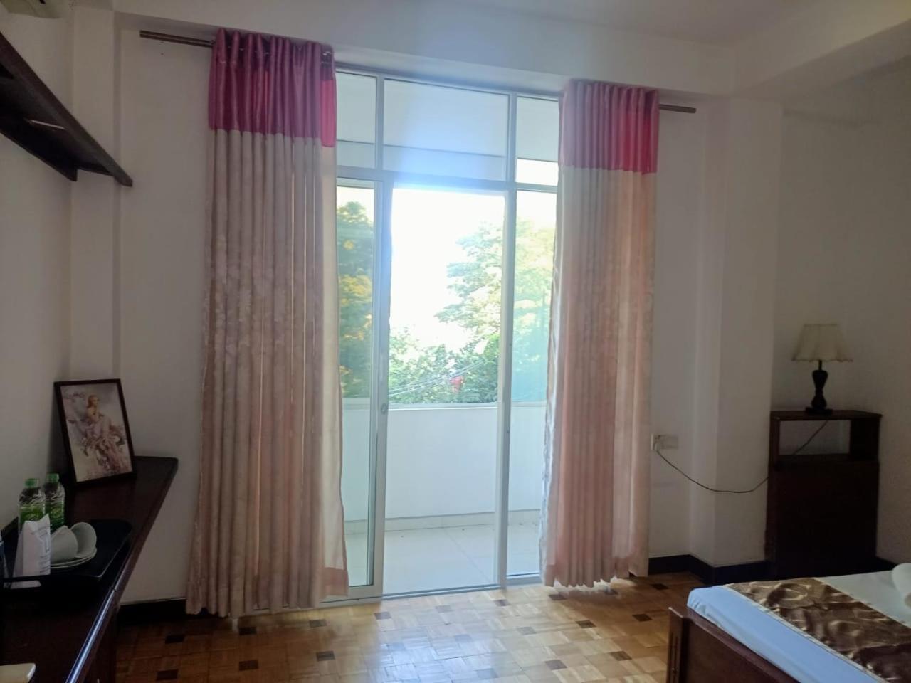 Tenshin Residance. Kandy Exterior foto